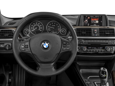 2017 BMW 3 Series 320i xDrive