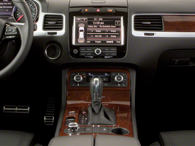 2011 Volkswagen Touareg V6 TDI Executive