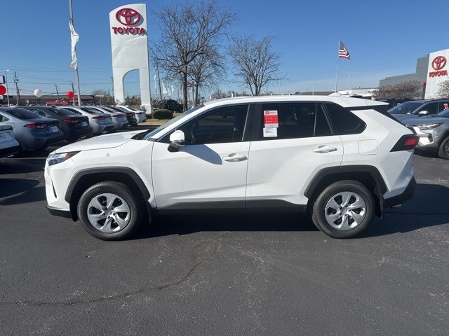 2025 Toyota RAV4 LE