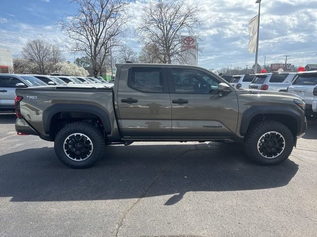 2025 Toyota Tacoma Hybrid TRD Off Road