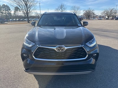 2026 Toyota Highlander Hybrid Platinum