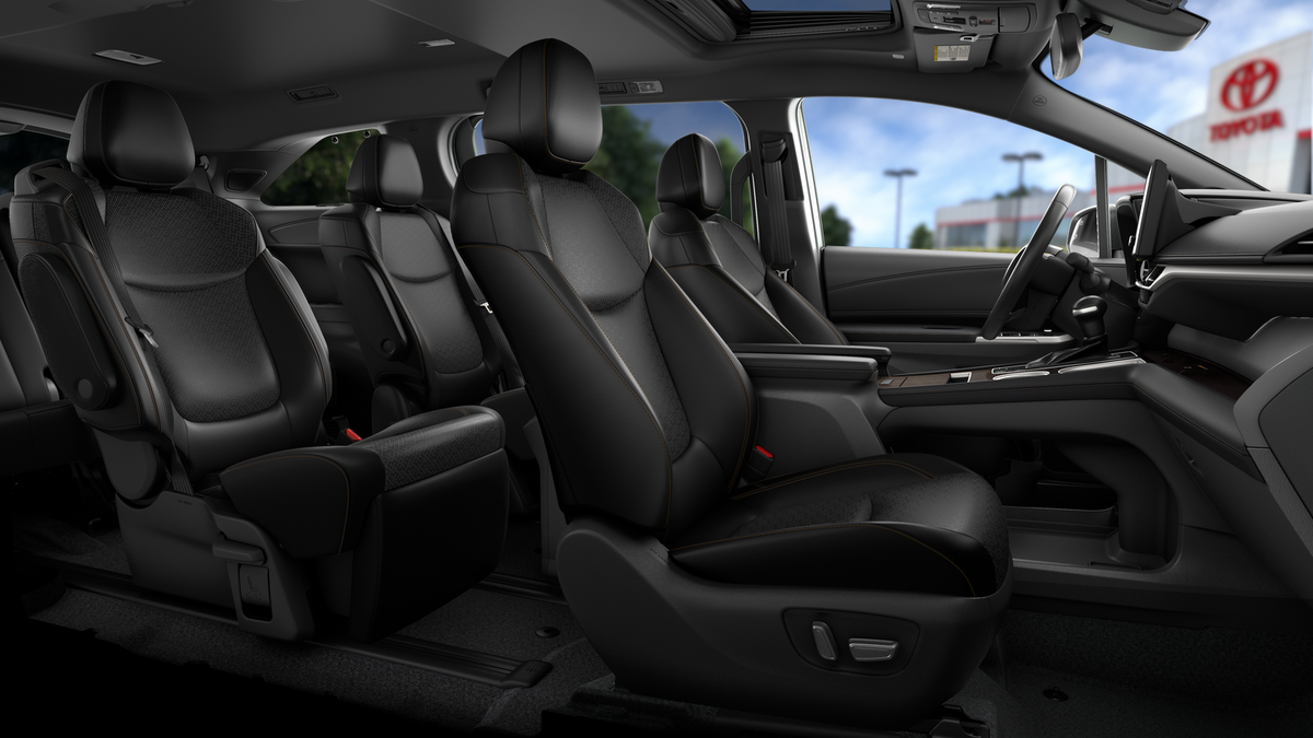 2026 Toyota Sienna Platinum 7 Passenger