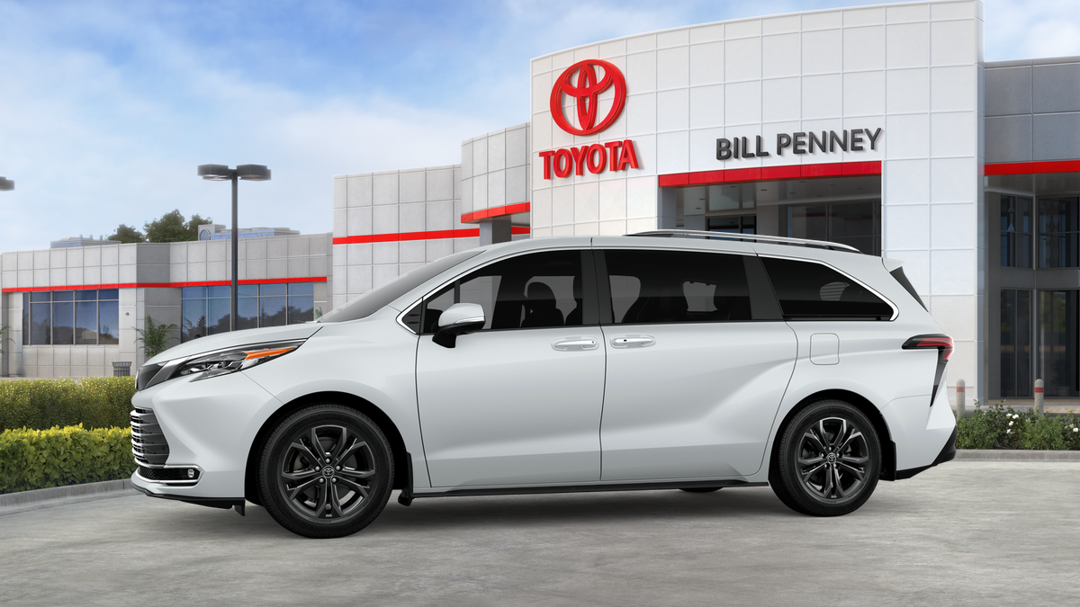 2026 Toyota Sienna Platinum 7 Passenger