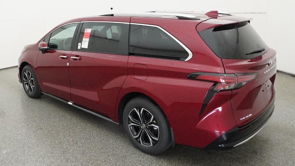 2026 Toyota Sienna Platinum 7 Passenger