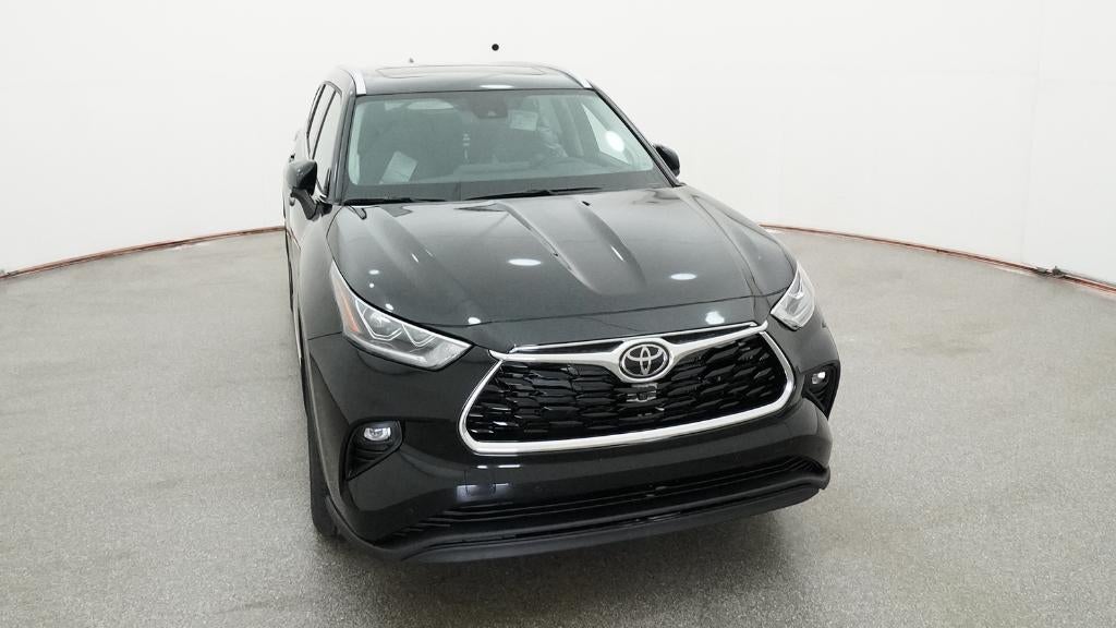 2026 Toyota Highlander Hybrid Limited