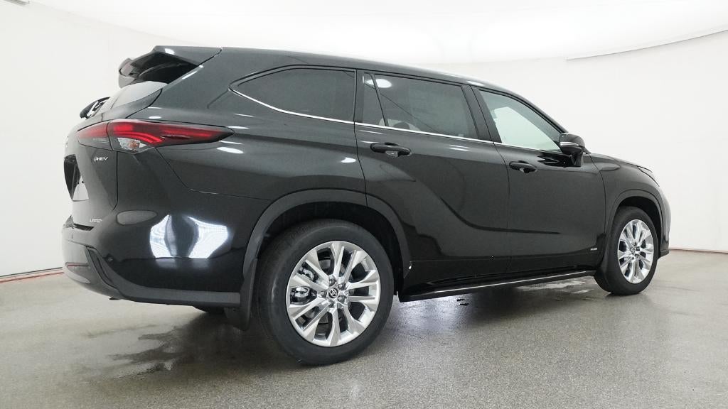 2026 Toyota Highlander Hybrid Limited