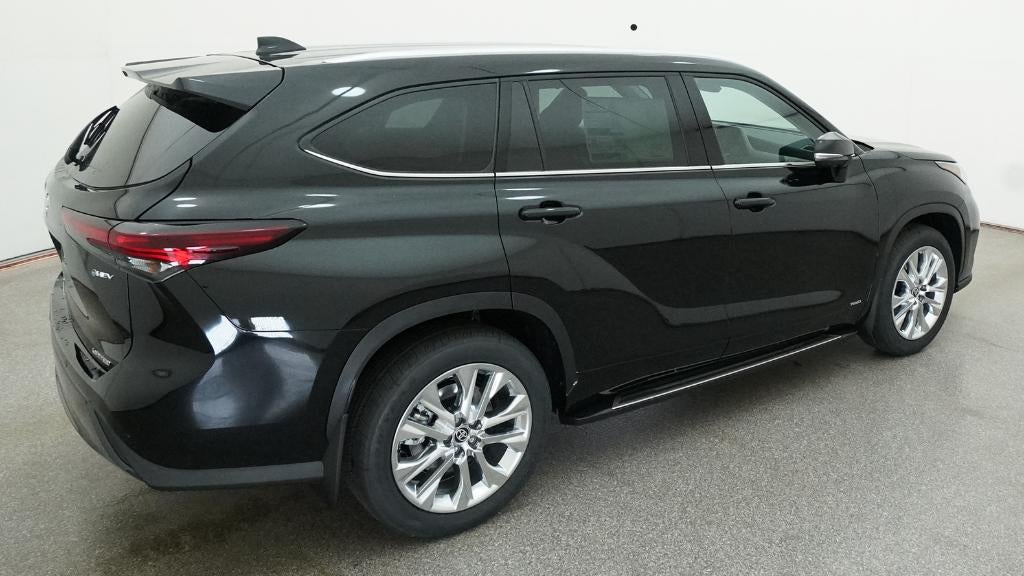 2026 Toyota Highlander Hybrid Limited