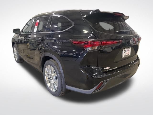 2026 Toyota Highlander Hybrid Limited