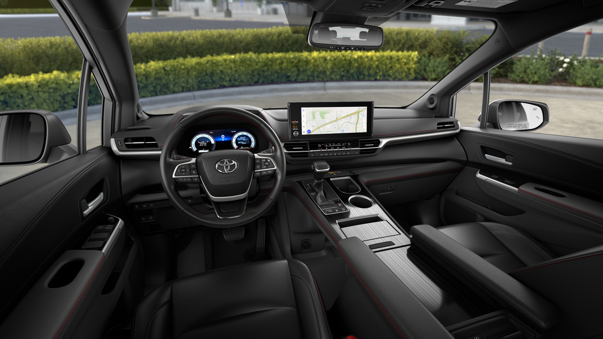 2026 Toyota Sienna XSE 7 Passenger