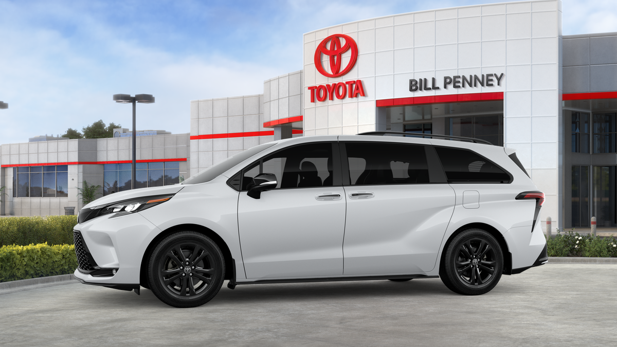 2026 Toyota Sienna XSE 7 Passenger