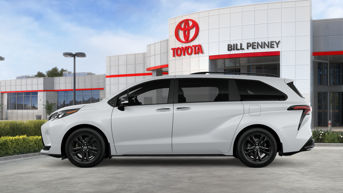2026 Toyota Sienna XSE 7 Passenger