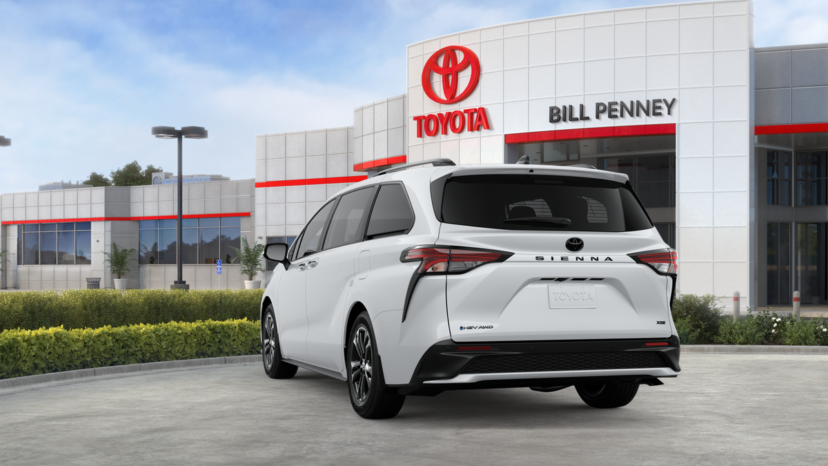 2026 Toyota Sienna XSE 7 Passenger