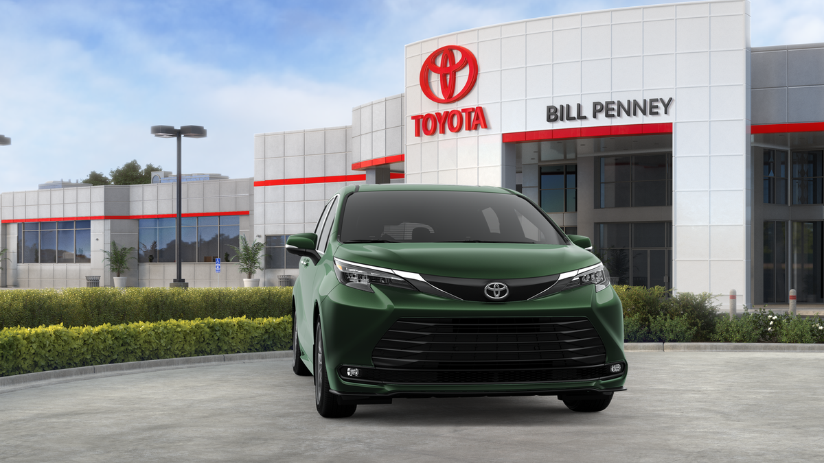 2026 Toyota Sienna XLE 8 Passenger