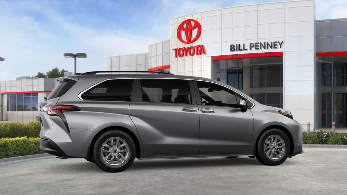 2026 Toyota Sienna XLE 7 Passenger