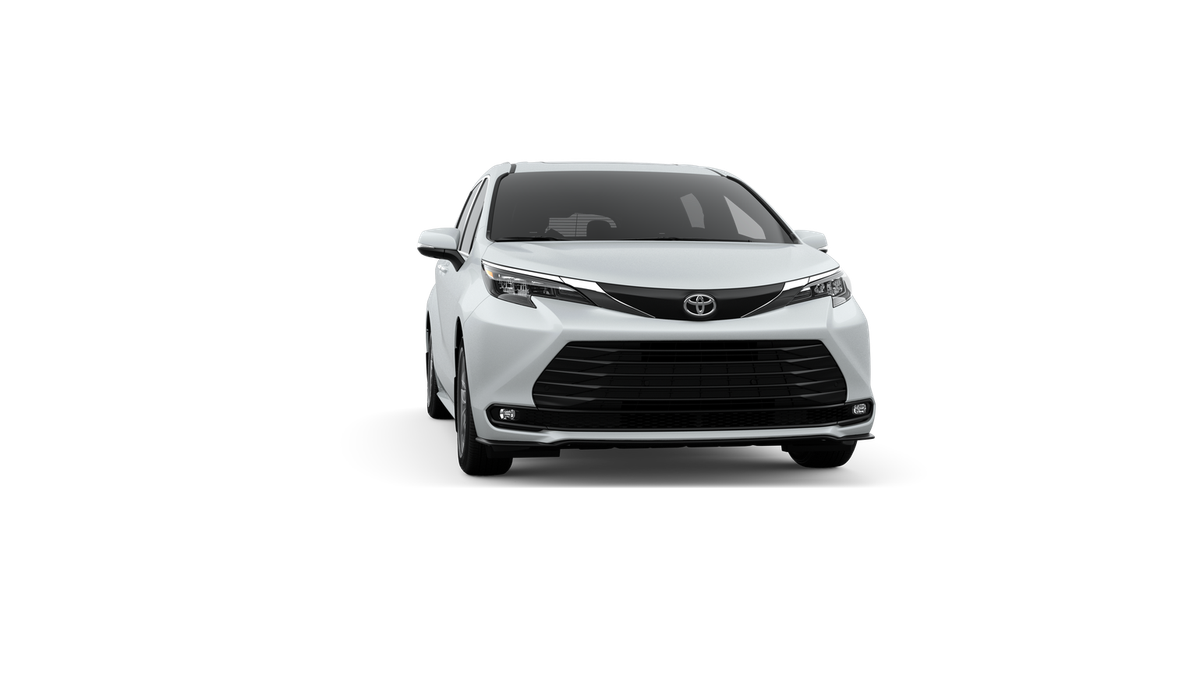 2026 Toyota Sienna XLE 8 Passenger