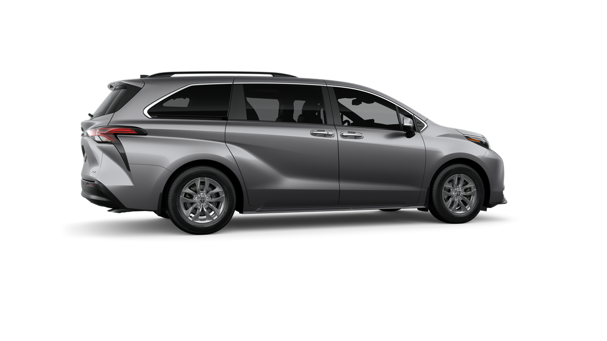 2026 Toyota Sienna XLE 8 Passenger