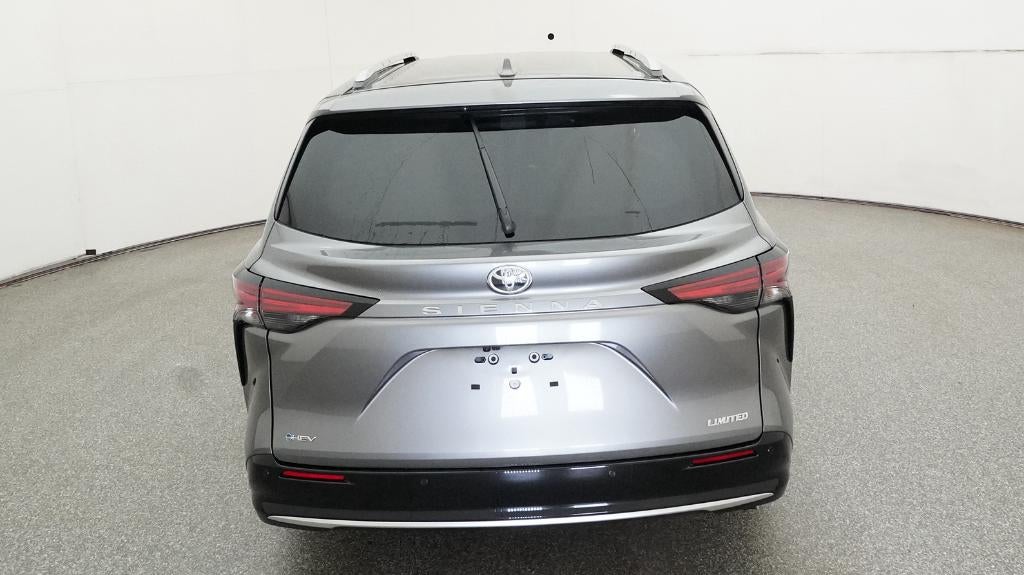 2026 Toyota Sienna Limited 7 Passenger