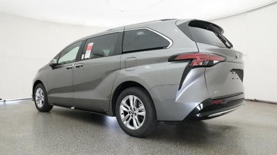 2026 Toyota Sienna Limited 7 Passenger