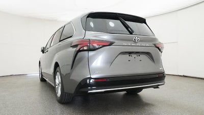 2026 Toyota Sienna Limited 7 Passenger