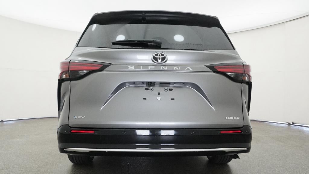 2026 Toyota Sienna Limited 7 Passenger