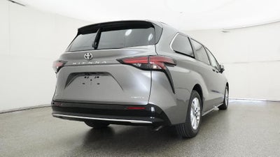 2026 Toyota Sienna Limited 7 Passenger