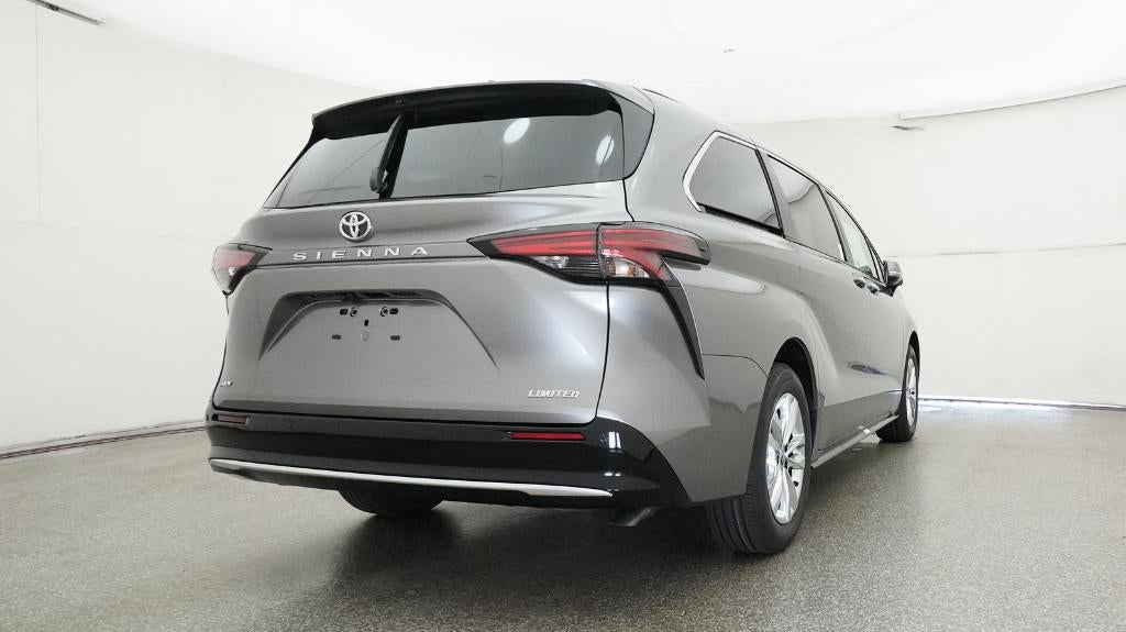2026 Toyota Sienna Limited 7 Passenger