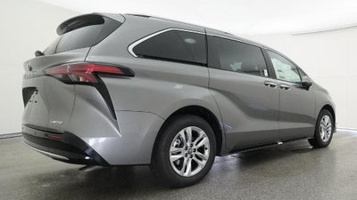 2026 Toyota Sienna Limited 7 Passenger