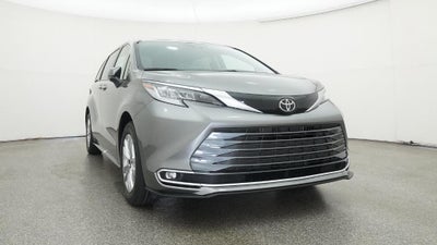 2026 Toyota Sienna Limited 7 Passenger