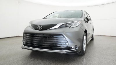 2026 Toyota Sienna Limited 7 Passenger