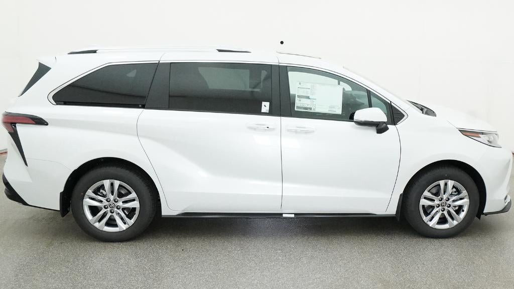 2026 Toyota Sienna Limited 7 Passenger