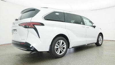 2026 Toyota Sienna Limited 7 Passenger