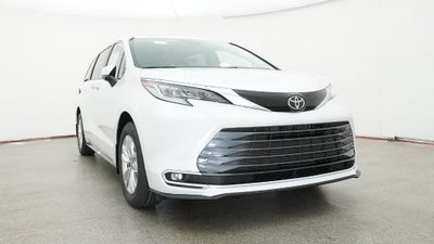 2026 Toyota Sienna Limited 7 Passenger