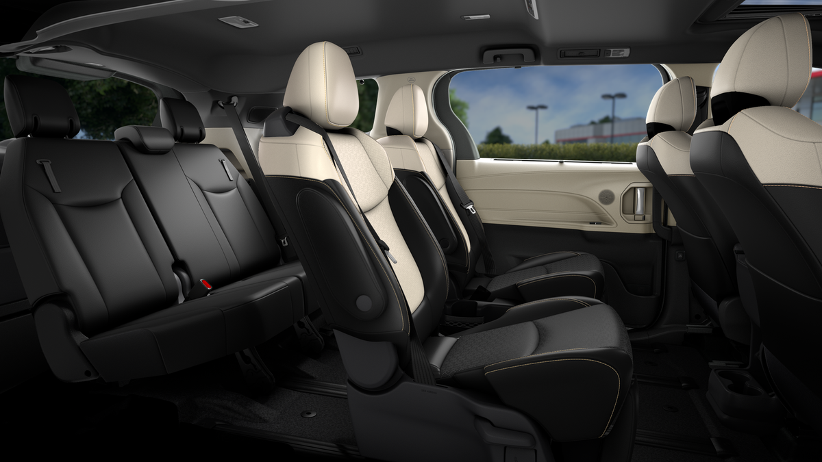 2026 Toyota Sienna Limited 7 Passenger