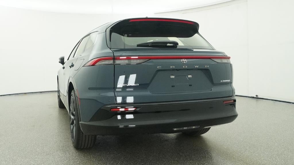 2026 Toyota Crown Signia Limited