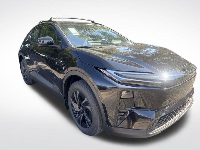 2027 Toyota C-HR SE