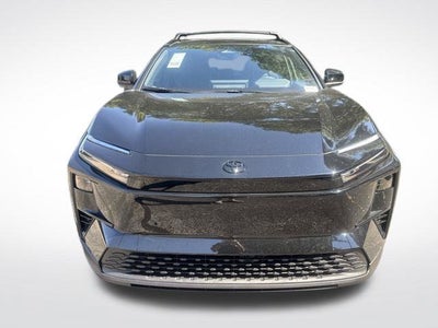 2027 Toyota C-HR SE