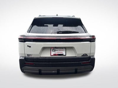 2026 Toyota bZ Woodland Base