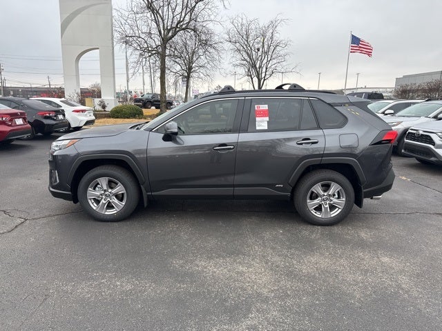 2025 Toyota RAV4 Hybrid XLE