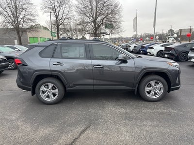 2025 Toyota RAV4 Hybrid XLE