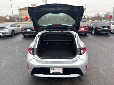 2026 Toyota Corolla Hatchback SE