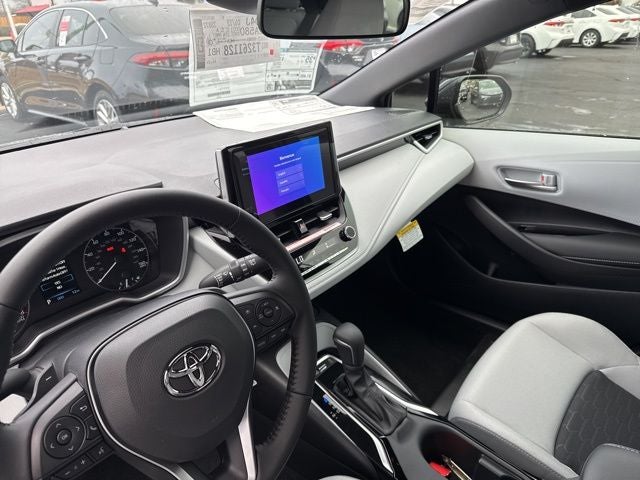 2026 Toyota Corolla Hatchback SE