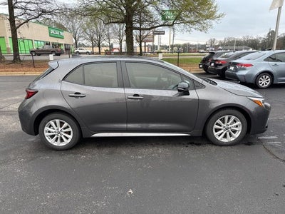 2026 Toyota Corolla Hatchback SE