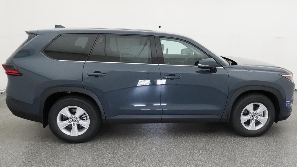 2026 Toyota Grand Highlander LE