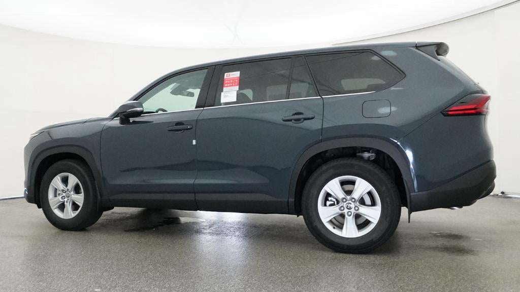 2026 Toyota Grand Highlander LE