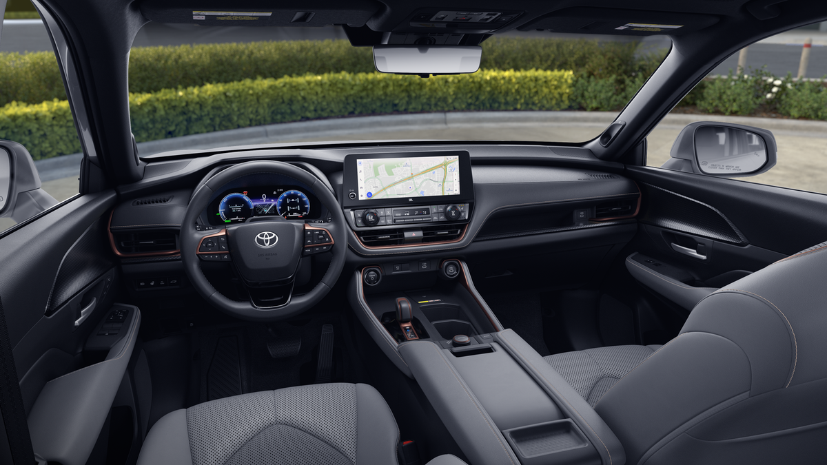 2026 Toyota Grand Highlander Hybrid Hybrid MAX Platinum