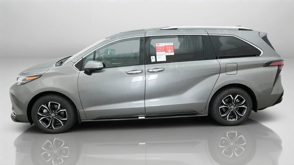 2026 Toyota Sienna Platinum