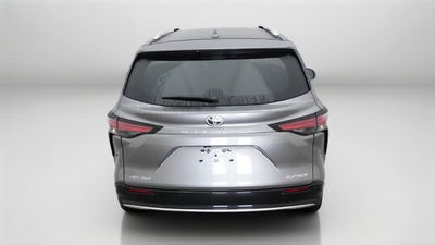 2026 Toyota Sienna Platinum