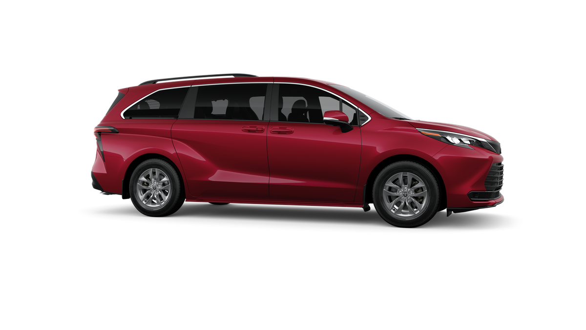 2026 Toyota Sienna LE