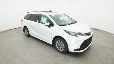 2026 Toyota Sienna XLE