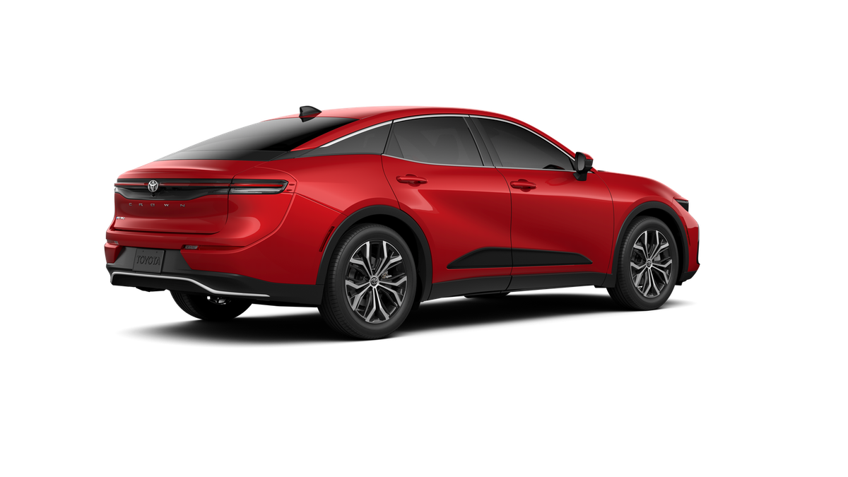 2026 Toyota Toyota Crown XLE